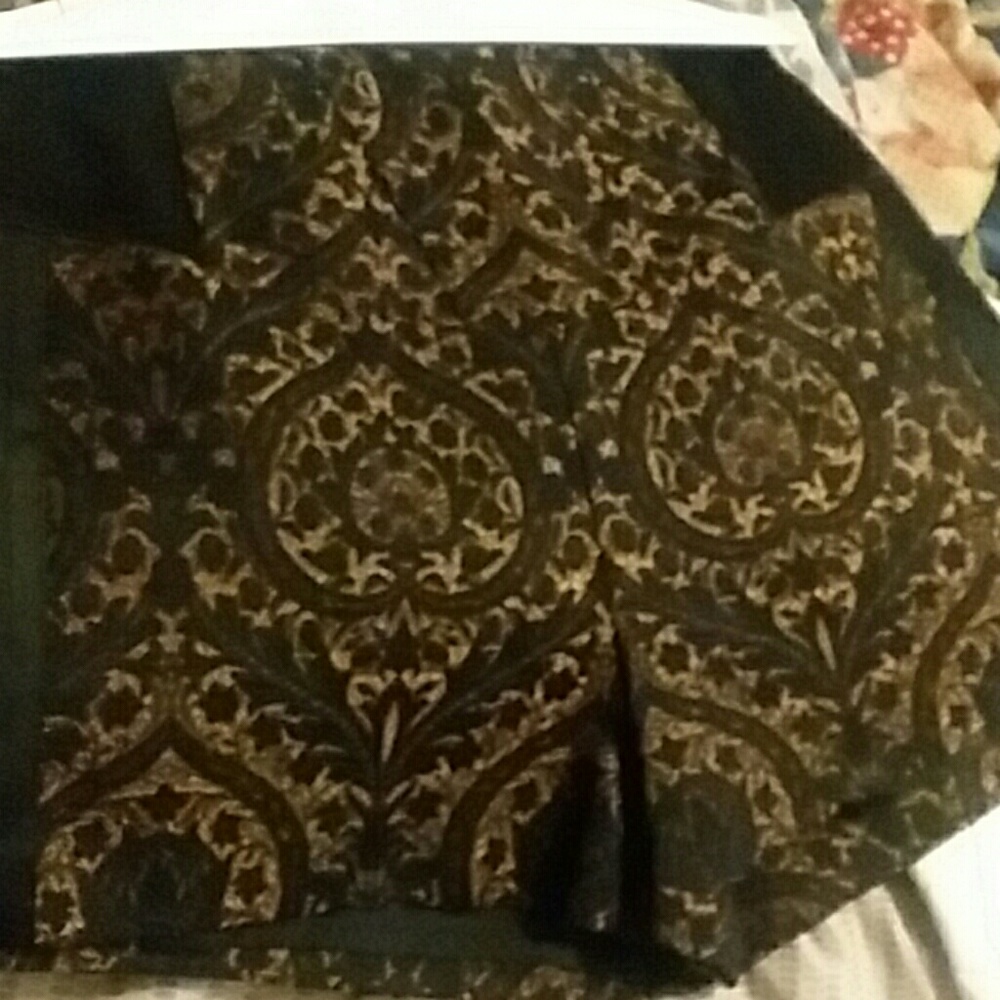 Women's clothing